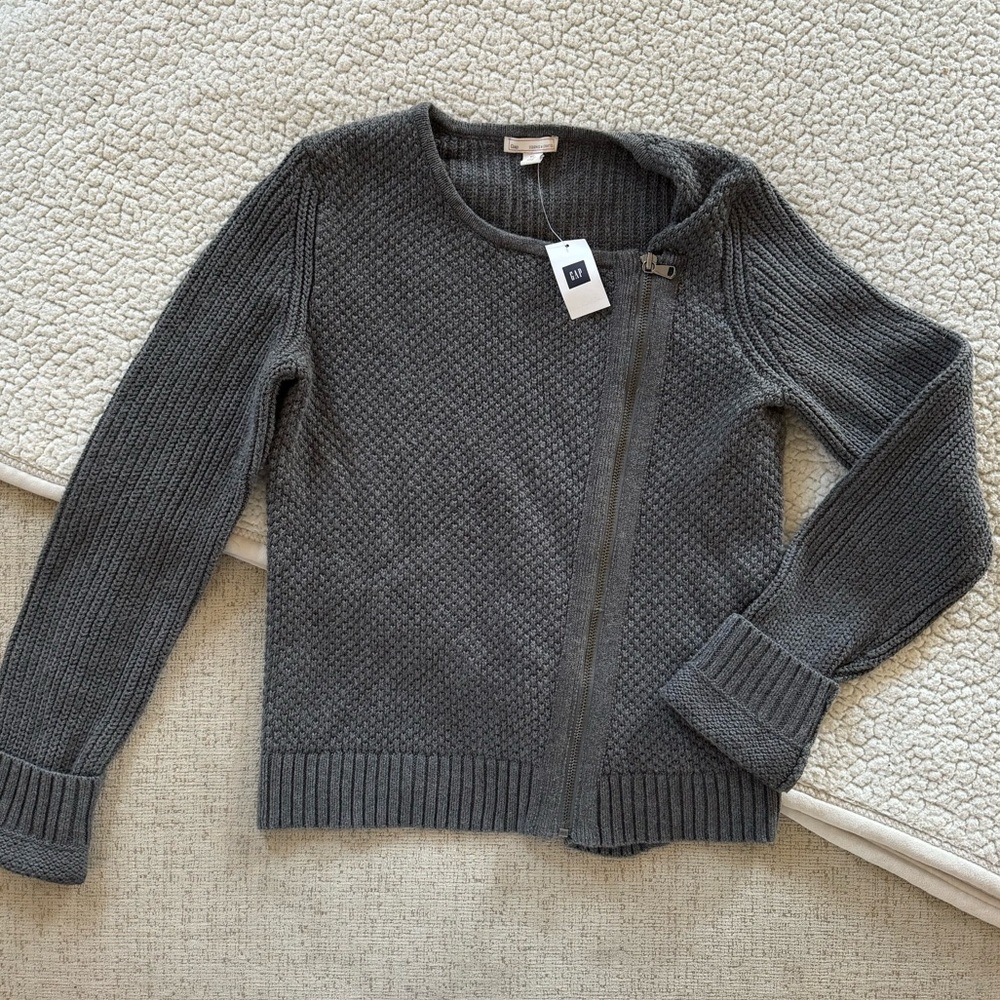 Gap grey zip-up cardigan sweater